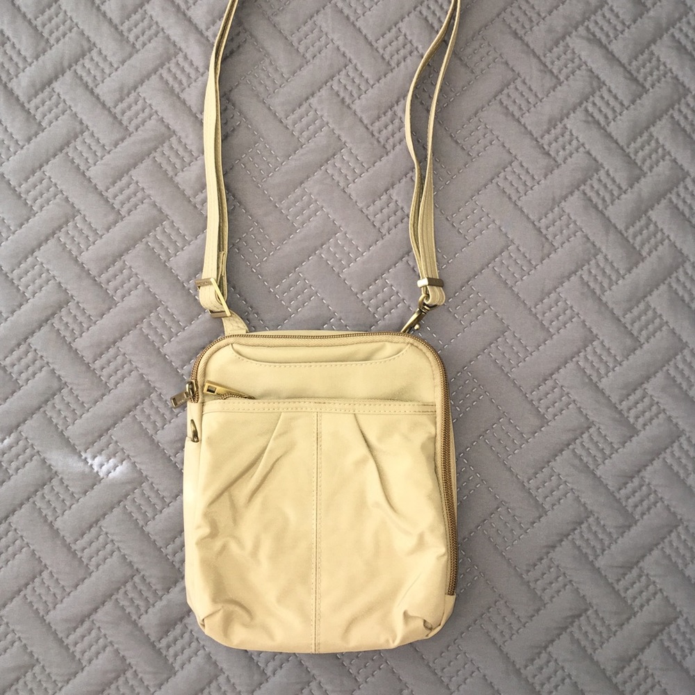 Anti-Theft Signature Slim Day Bag